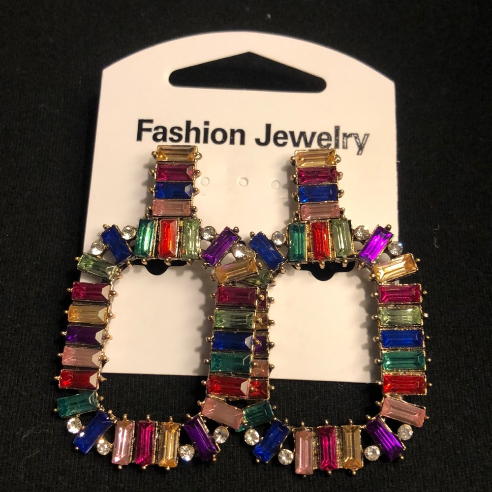 Fashion earrings